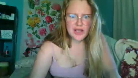 Image of Full archive of subbyslutgirl nude recordings. Monitor and record subbyslutgirl for free from Chaturbate.