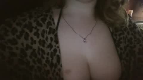 Image of Full archive of sw33tlikec4ndy nude recordings. Monitor and record sw33tlikec4ndy for free from Chaturbate.