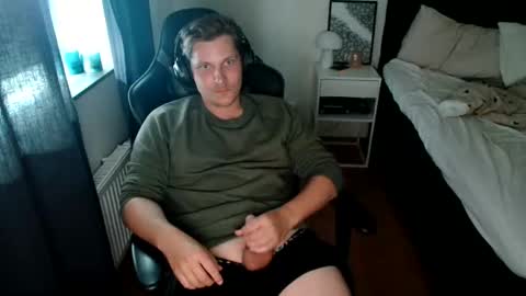 Image of Full archive of swedenguy96 nude recordings. Monitor and record swedenguy96 for free from Chaturbate.