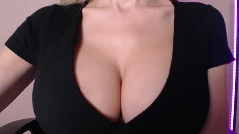 Image of Full archive of sweet_lil_thing nude recordings. Monitor and record sweet_lil_thing for free from Chaturbate.