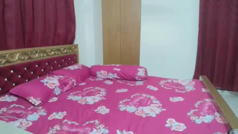 Image of Full archive of sweet_simran nude recordings. Monitor and record sweet_simran for free from Chaturbate.
