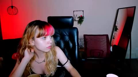 Image of Full archive of sweet_vixen_ nude recordings. Monitor and record sweet_vixen_ for free from Chaturbate.