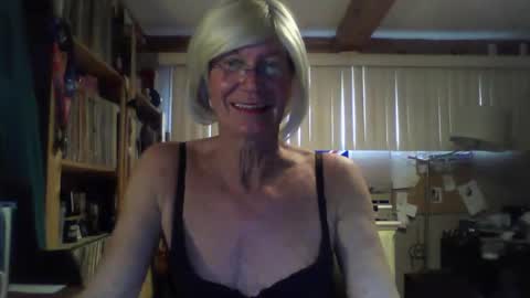 Image of Full archive of tammy_allan nude recordings. Monitor and record tammy_allan for free from Chaturbate.