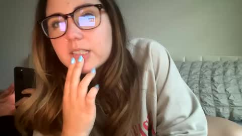 Image of Full archive of tattybrat nude recordings. Monitor and record tattybrat for free from Chaturbate.