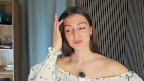 Image of Full archive of tella_reid nude recordings. Monitor and record tella_reid for free from Chaturbate.