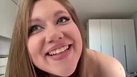 Image of Full archive of teressakotera nude recordings. Monitor and record teressakotera for free from Chaturbate.