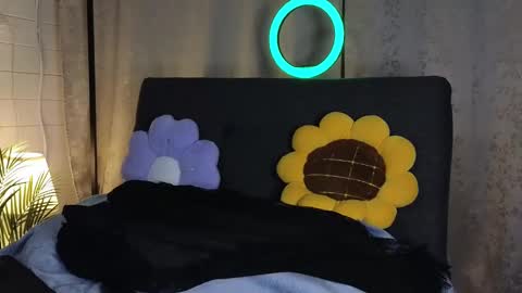 Image of Full archive of tessaxmith nude recordings. Monitor and record tessaxmith for free from Chaturbate.