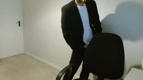 Image of Full archive of themaskedlondoner nude recordings. Monitor and record themaskedlondoner for free from Chaturbate.