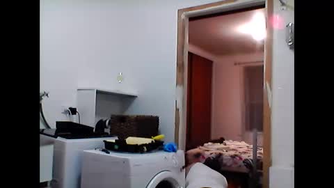 Image of Full archive of thestardad nude recordings. Monitor and record thestardad for free from Chaturbate.