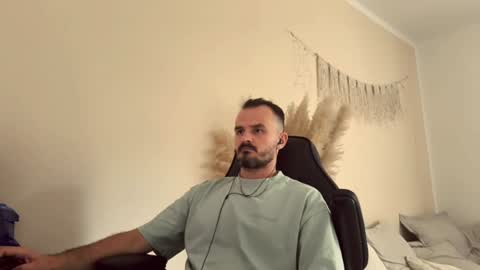Image of Full archive of thmagic nude recordings. Monitor and record thmagic for free from Chaturbate.