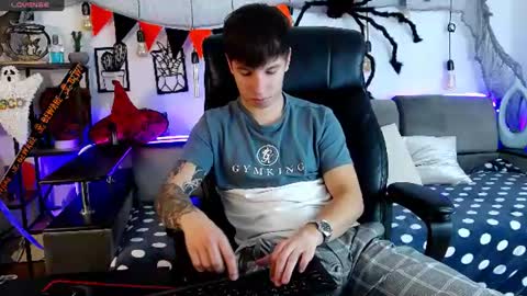 Image of Full archive of thomas_edisonn nude recordings. Monitor and record thomas_edisonn for free from Chaturbate.