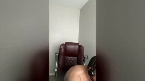 Image of Full archive of thomasgwhitecft nude recordings. Monitor and record thomasgwhitecft for free from Chaturbate.