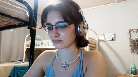 Image of Full archive of thorashortle nude recordings. Monitor and record thorashortle for free from Chaturbate.