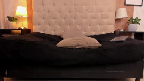 Image of Full archive of tian_slim nude recordings. Monitor and record tian_slim for free from Chaturbate.
