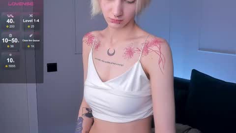 Image of Full archive of tracy_reeves nude recordings. Monitor and record tracy_reeves for free from Chaturbate.