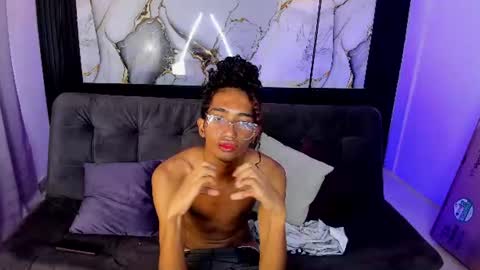 Image of Full archive of triiangel_latinboy nude recordings. Monitor and record triiangel_latinboy for free from Chaturbate.
