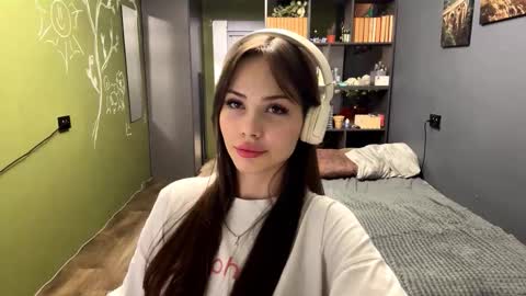 Image of Full archive of troyalshouse nude recordings. Monitor and record troyalshouse for free from Chaturbate.