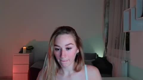 Image of Full archive of u_wantmypeach nude recordings. Monitor and record u_wantmypeach for free from Chaturbate.