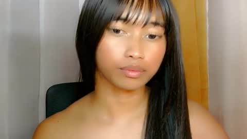 Image of Full archive of ur_sexyllie nude recordings. Monitor and record ur_sexyllie for free from Chaturbate.