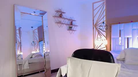 Image of Full archive of vaaleriee_miller_ nude recordings. Monitor and record vaaleriee_miller_ for free from Chaturbate.