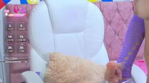Image of Full archive of velinahoneyy nude recordings. Monitor and record velinahoneyy for free from Chaturbate.