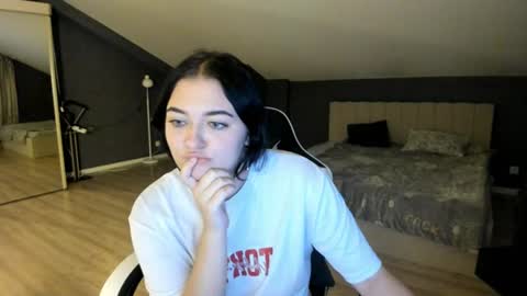 Image of Full archive of venera_mon nude recordings. Monitor and record venera_mon for free from Chaturbate.
