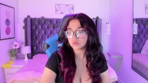 Image of Full archive of venuzz_ nude recordings. Monitor and record venuzz_ for free from Chaturbate.