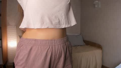 Image of Full archive of veronadaggett nude recordings. Monitor and record veronadaggett for free from Chaturbate.