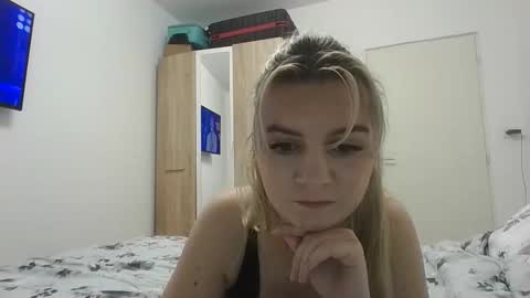 Image of Full archive of verramills nude recordings. Monitor and record verramills for free from Chaturbate.