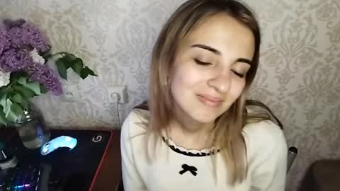 Image of Full archive of vinitatavis nude recordings. Monitor and record vinitatavis for free from Chaturbate.