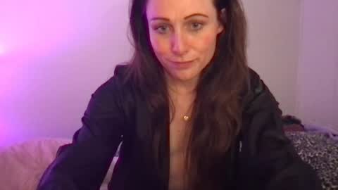 Image of Full archive of violetcrvn nude recordings. Monitor and record violetcrvn for free from Chaturbate.
