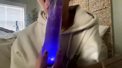 Image of Full archive of violethxginn nude recordings. Monitor and record violethxginn for free from Chaturbate.