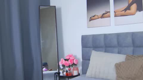 Image of Full archive of violetswone nude recordings. Monitor and record violetswone for free from Chaturbate.