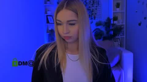Image of Full archive of violettruee nude recordings. Monitor and record violettruee for free from Chaturbate.