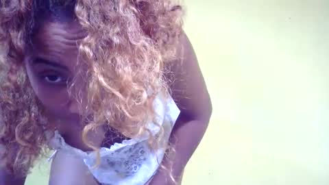 Image of Full archive of voahary nude recordings. Monitor and record voahary for free from Chaturbate.
