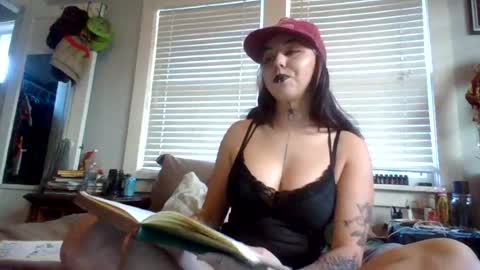 Image of Full archive of weaving_webz nude recordings. Monitor and record weaving_webz for free from Chaturbate.