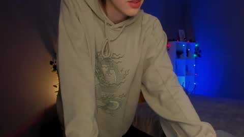Image of Full archive of who_is_alex nude recordings. Monitor and record who_is_alex for free from Chaturbate.