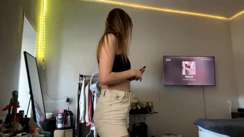Image of Full archive of williemaekuhne nude recordings. Monitor and record williemaekuhne for free from Chaturbate.