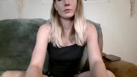 Image of Full archive of willowxoxo23 nude recordings. Monitor and record willowxoxo23 for free from Chaturbate.