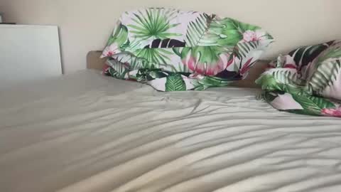 Image of Full archive of xwikicumm nude recordings. Monitor and record xwikicumm for free from Chaturbate.