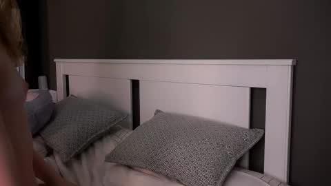 Image of Full archive of yfarabee nude recordings. Monitor and record yfarabee for free from Chaturbate.