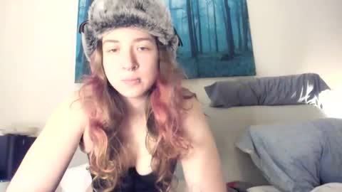 Image of Full archive of yiddikitti nude recordings. Monitor and record yiddikitti for free from Chaturbate.
