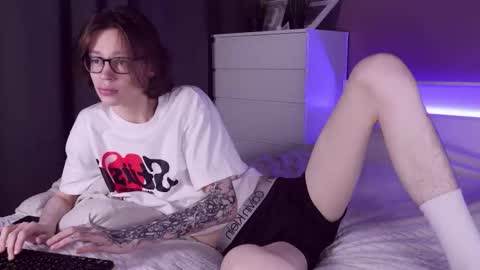 Image of Full archive of yuriy_davis nude recordings. Monitor and record yuriy_davis for free from Chaturbate.