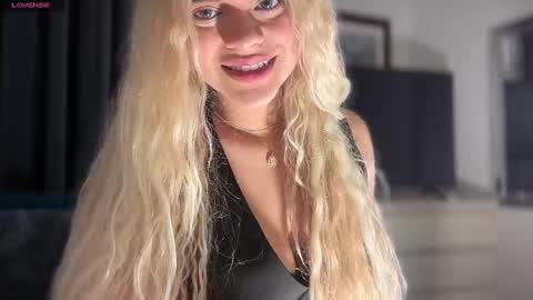 Image of Full archive of zaharazada nude recordings. Monitor and record zaharazada for free from Chaturbate.