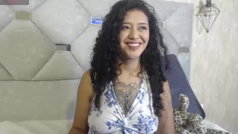 Image of Full archive of zoe_lara_34 nude recordings. Monitor and record zoe_lara_34 for free from Chaturbate.