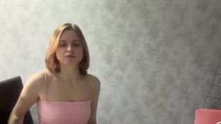 Model adrianneweissmann