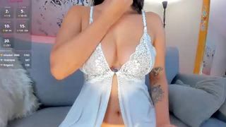 Model brennawalker